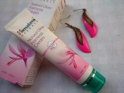 HIMALAYA Saffron Natural Glow Kesar 50g Face WHITENING CREAM hpvc