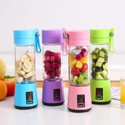 111be55d20cee5fe1bf64294e29a4c8d.jpg Portable USB Rechargeable Mini Blender Mixer Urbm Juicer