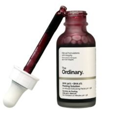 Made in CANADA The ORDINARY AHA 30% + BHA 2% Peeling Solution