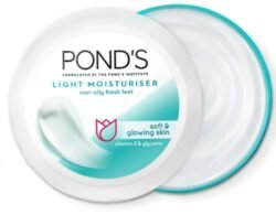 POND'S vie0 Light Moisturiser Non-Oily Fresh Feel with Vitamin E + Glycerine 100ml