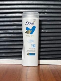 DOVE Nourishing Body Care Light Hydro or LIGHT CARE Body Lotion Refreshing 48H for Normal Skin 400ml (Dlhr)