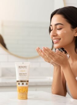 47f5a37fb9e6b688127e499daf7177b5.jpg Dr. Rashel Face Wash (nh5w) Gold All Skin Types 100ml.