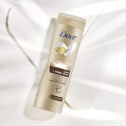 DOVE Visible Glow (dmdl) Medium to Dark Gradual Tanning Lotion for Sun-Kissed Skin Self-Tan Lotion for All Skin Types 400ml