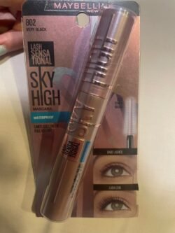 9d9074177c6e0cf7f107b62113276150.jpg Made in USA Maybelline Lash Sensational Sky High Washable Mascara mumm 2