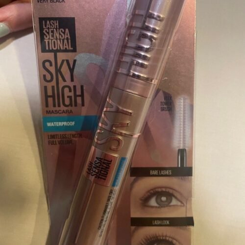 9d9074177c6e0cf7f107b62113276150.jpg Made in USA Maybelline Lash Sensational Sky High Washable Mascara mumm 4