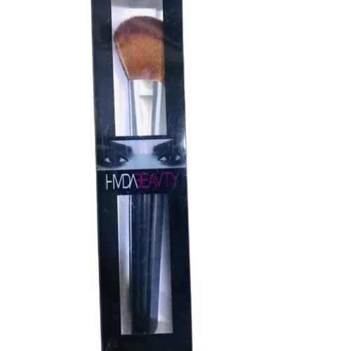 b0ff722467eae7afe506e1df76a655cd.jpg HUDA BEAUTY Professional (hbmb) Makeup Brush for Foundation, Face Powder, Blush Blending Brush
