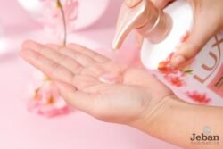 450ML LUX Shower CREAM [luds] Dewy Sakura Fragranced Floral 2X Moisturizing Body Wash